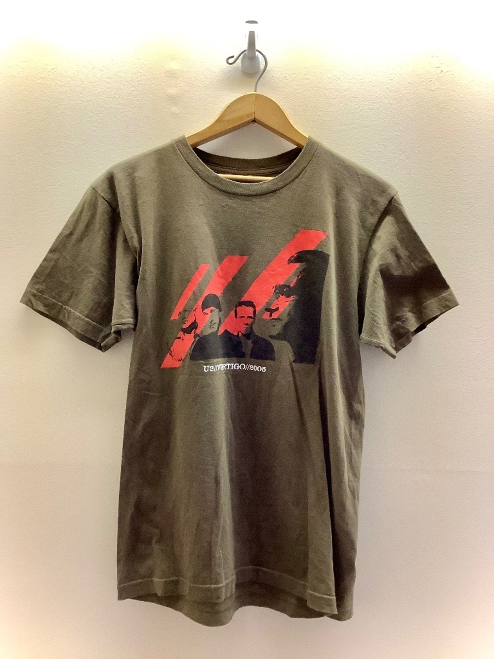 Rare 2005 U2 Vertigo Tour American Apparel Tee – Double-Sided Graphics